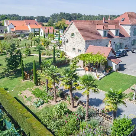 Maison Avec Piscine Chauffee, Clim Et Jardin - Hauterives - Fr-1-489-203 Hauterive (Allier)