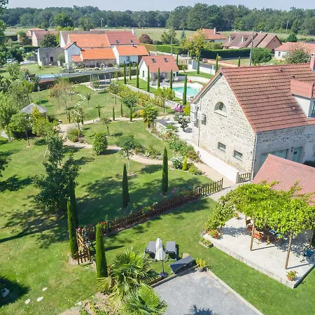 Maison Avec Piscine Chauffee, Clim Et Jardin - Hauterives - Fr-1-489-203 *